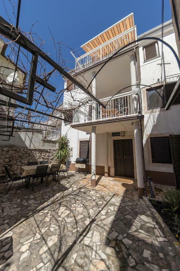קריקווניצה Apartmani Kristina מראה חיצוני תמונה